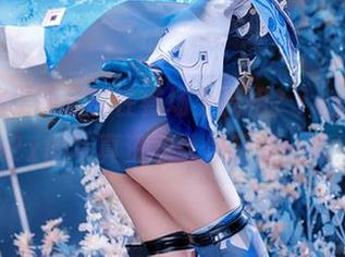 谁说体操服只能在赛场上亮相？Joyce Lin2x的写真资源让你眼前一亮！